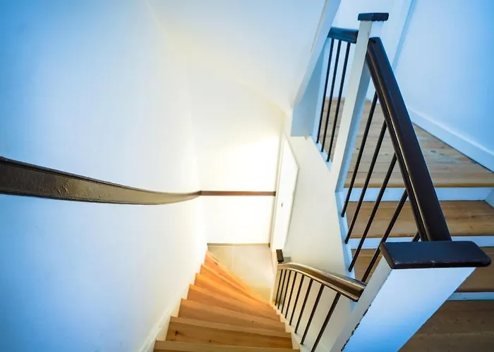 Basement House For 4people With Full Kitchen & Free Parking Appartement Odense